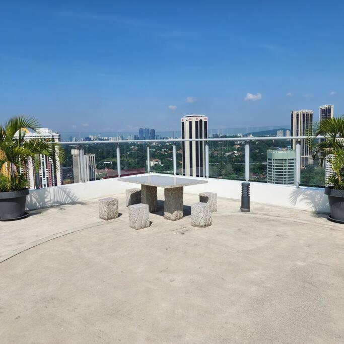 M 2-7pax 200mbpswifi Near Mrt Lrt Hkl Ijn Pangsapuri Kuala Lumpur