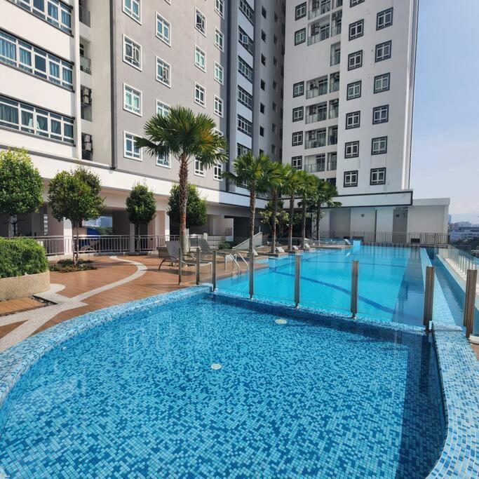 M 2-7pax 200mbpswifi Near Mrt Lrt Hkl Ijn * Kuala Lumpur